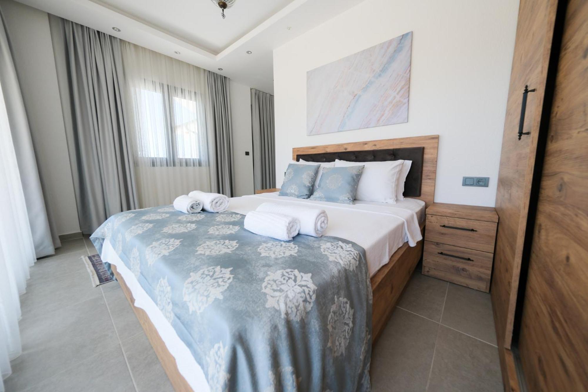 Mediterranean Breeze Villa - Family-Friendly Luxury Villa - Fethiye By Sunworld Villas Экстерьер фото